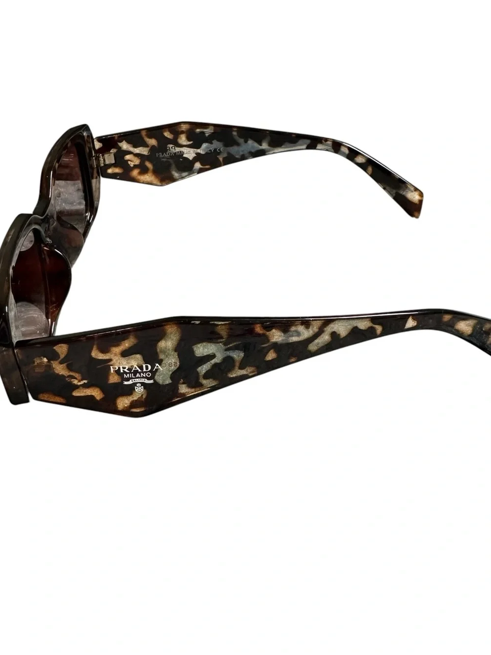 Designer Inspired Tortoise Sunglasses Rectangle Y2K Retro Brown Lens Trendie OS